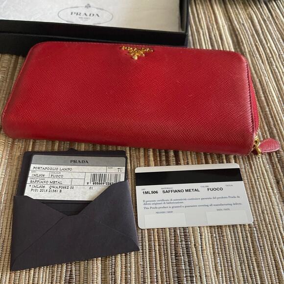 Prada red saffiano leather zip around wallet - Picture 7 of 12